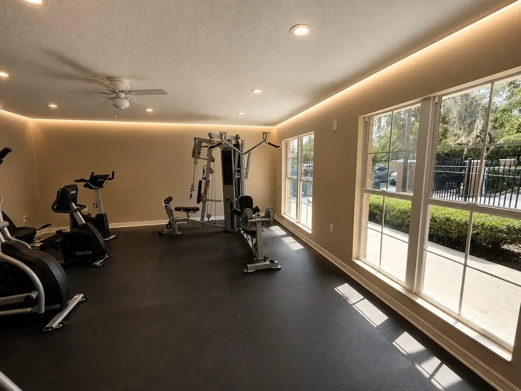 145 N Pearl Lake Causeway Altamonte Springs FL 32714