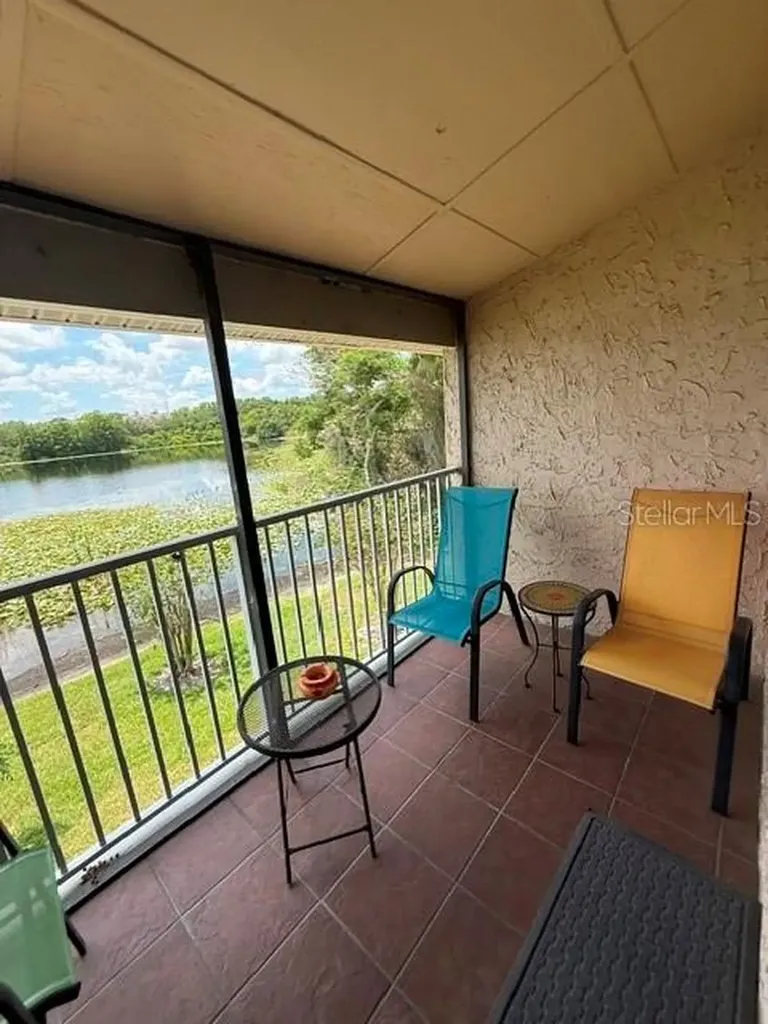 145 N Pearl Lake Causeway Altamonte Springs FL 32714