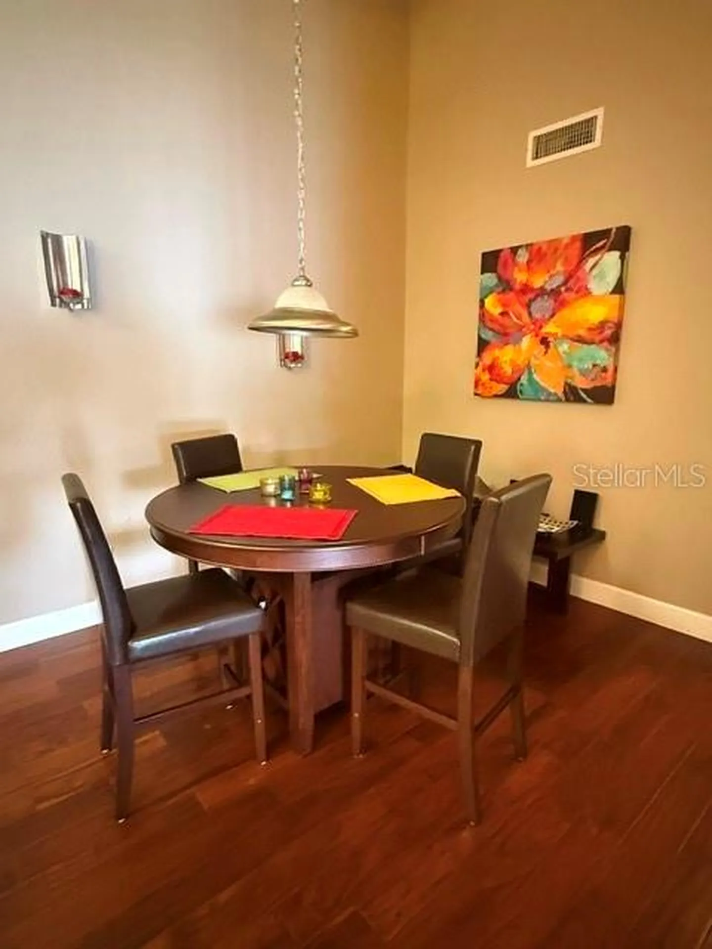 145 N Pearl Lake Causeway Altamonte Springs FL 32714