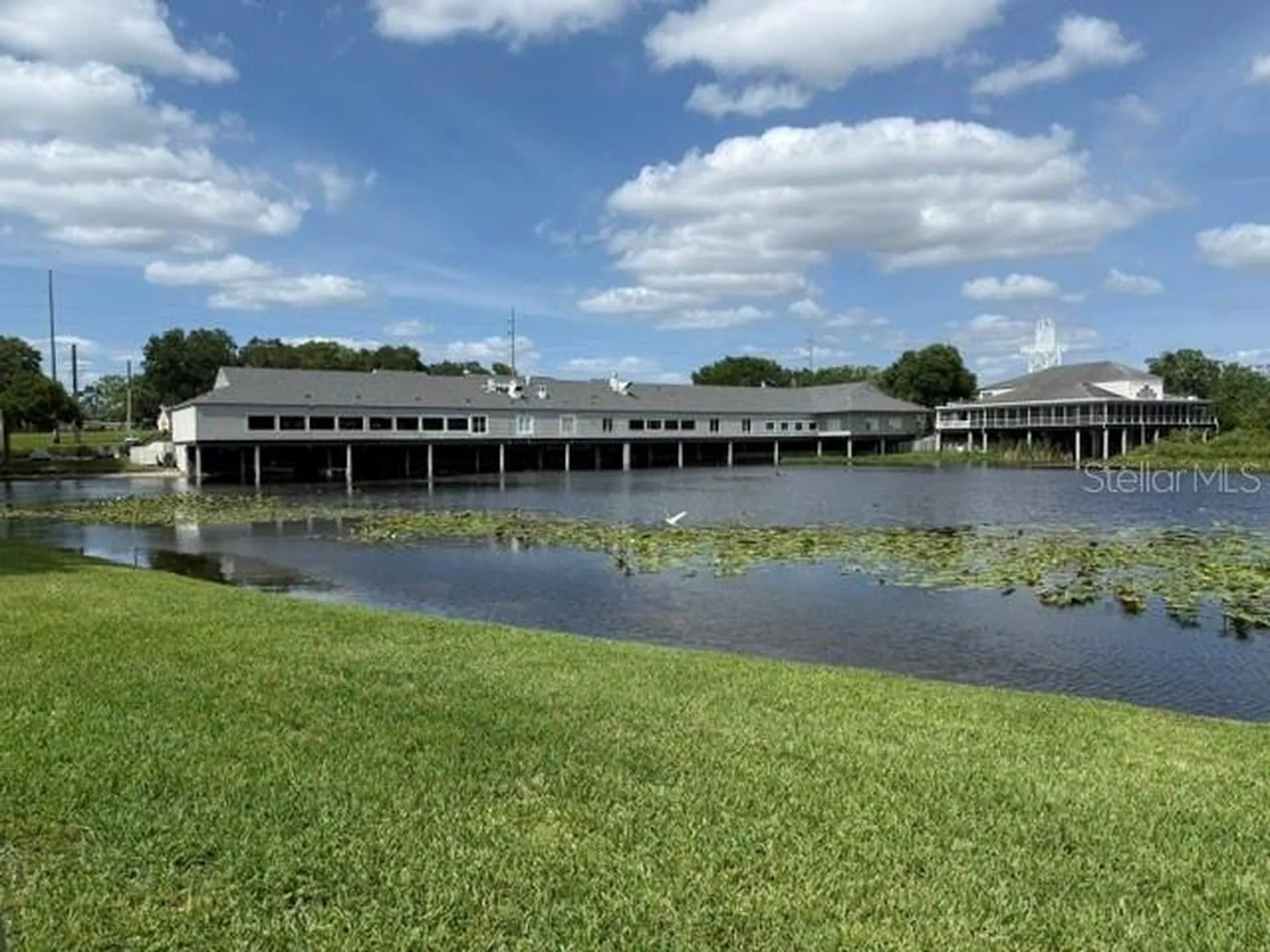 145 N Pearl Lake Causeway Altamonte Springs FL 32714