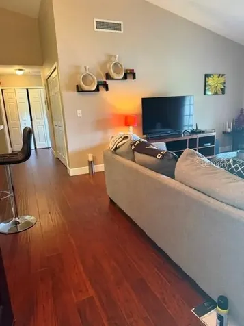 145 N Pearl Lake Causeway Altamonte Springs FL 32714