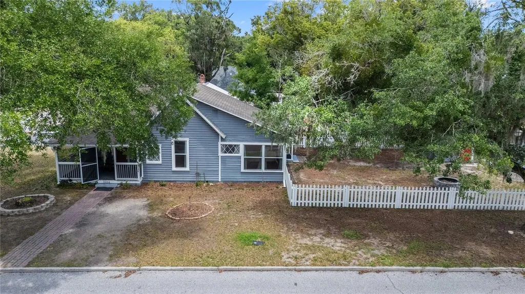 5416 8th Street Zephyrhills FL 33542