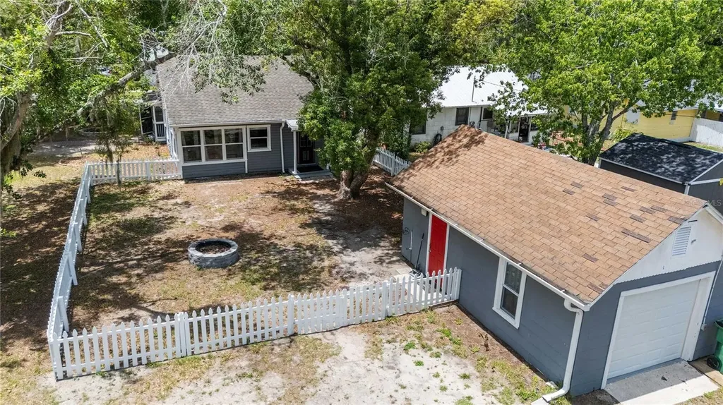 5416 8th Street Zephyrhills FL 33542