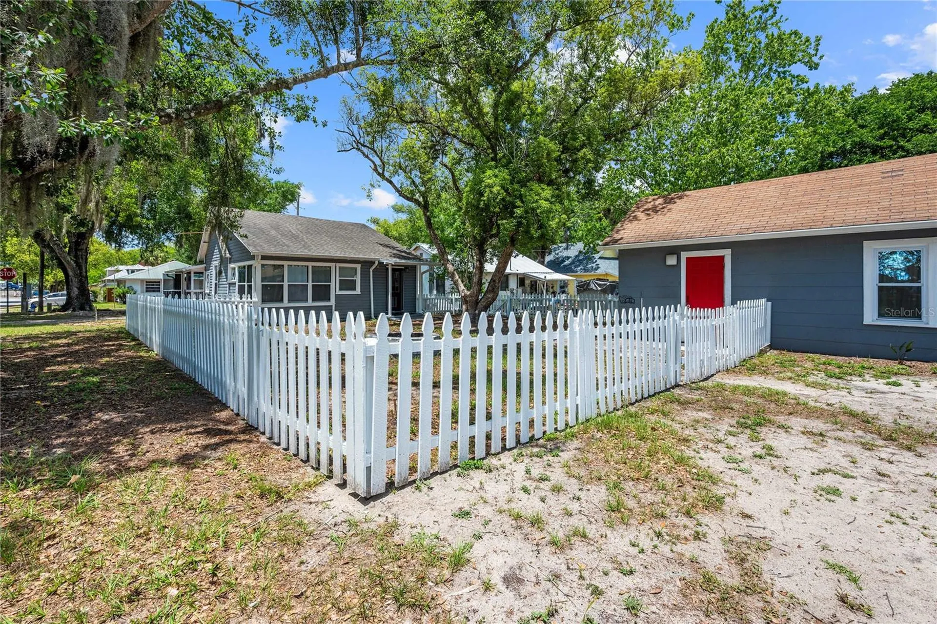 5416 8th Street Zephyrhills FL 33542