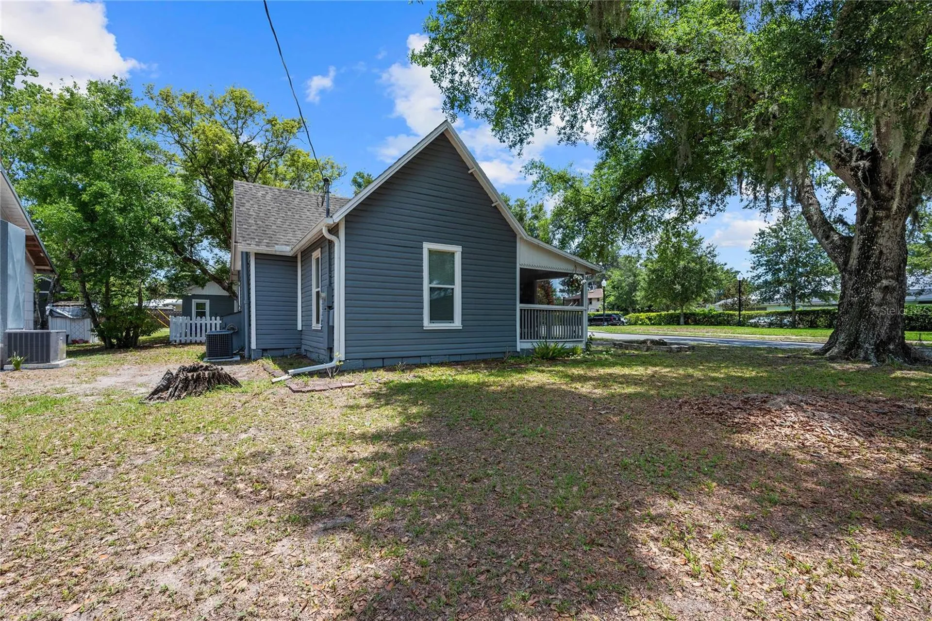 5416 8th Street Zephyrhills FL 33542