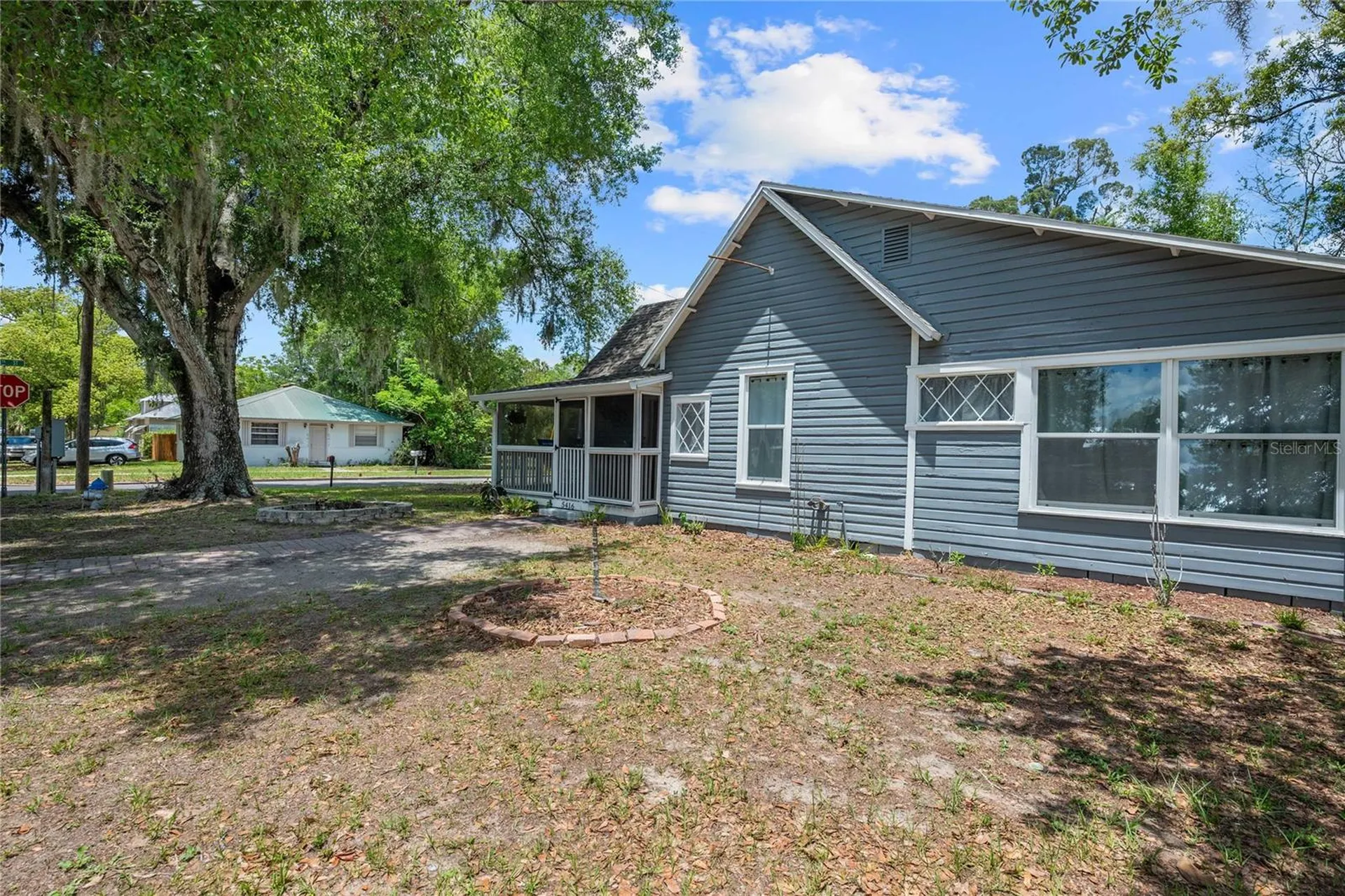 5416 8th Street Zephyrhills FL 33542