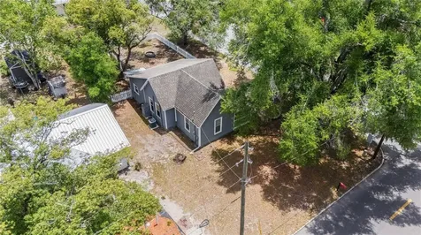5416 8th Street Zephyrhills FL 33542