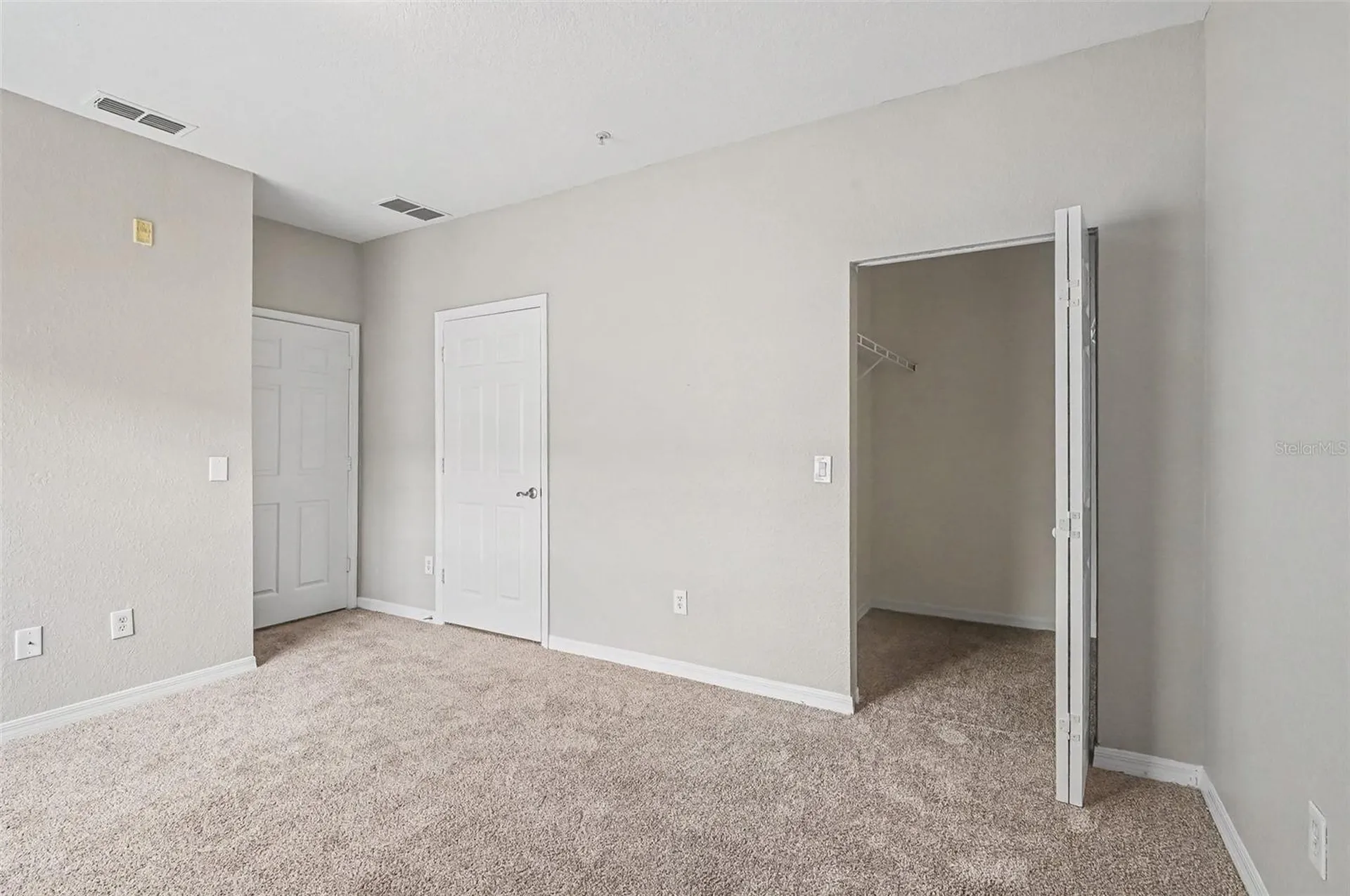 2460 Grand Central Parkway Orlando FL 32839
