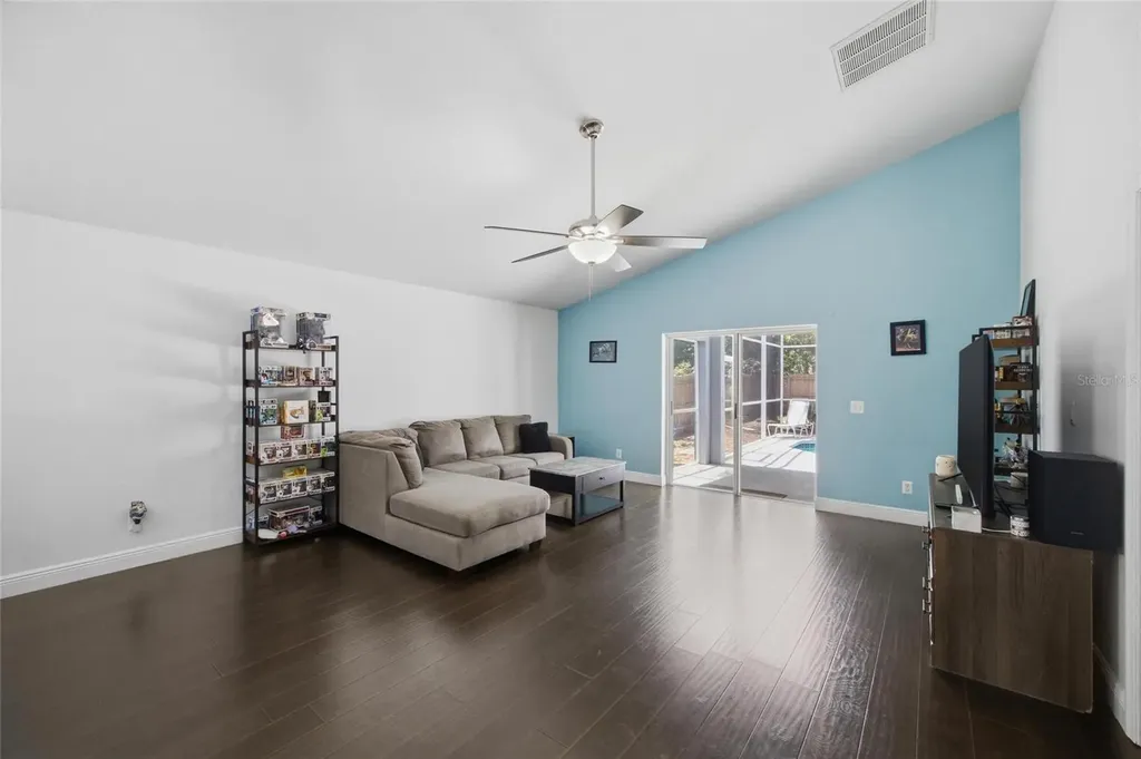 7611 Wiltshire Park Place Apollo Beach FL 33572