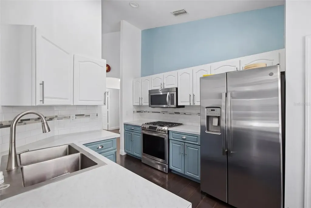 7611 Wiltshire Park Place Apollo Beach FL 33572