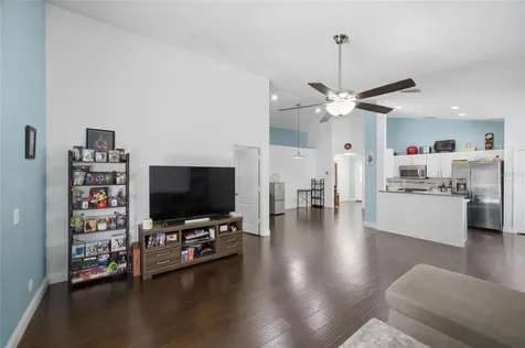 7611 Wiltshire Park Place Apollo Beach FL 33572