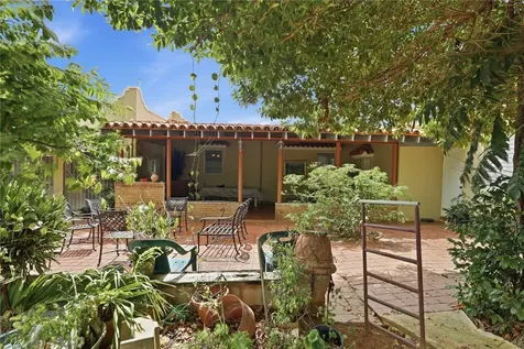 241 B Avenue Fajardo PR 00738