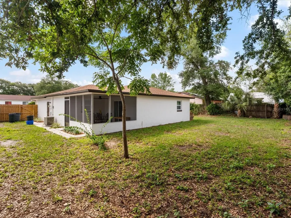 871 Darwin Drive Altamonte Springs FL 32701