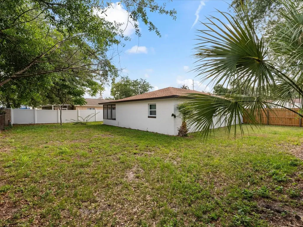 871 Darwin Drive Altamonte Springs FL 32701