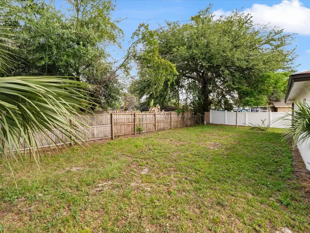 871 Darwin Drive Altamonte Springs FL 32701