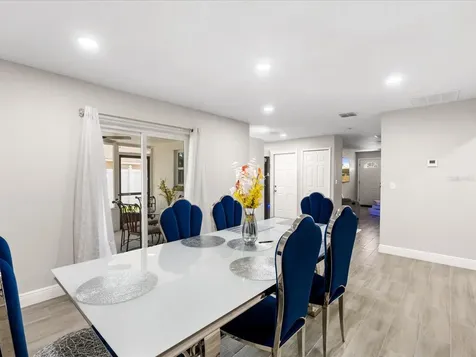 871 Darwin Drive Altamonte Springs FL 32701