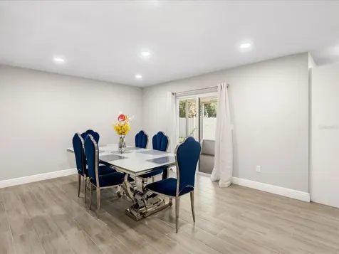 871 Darwin Drive Altamonte Springs FL 32701