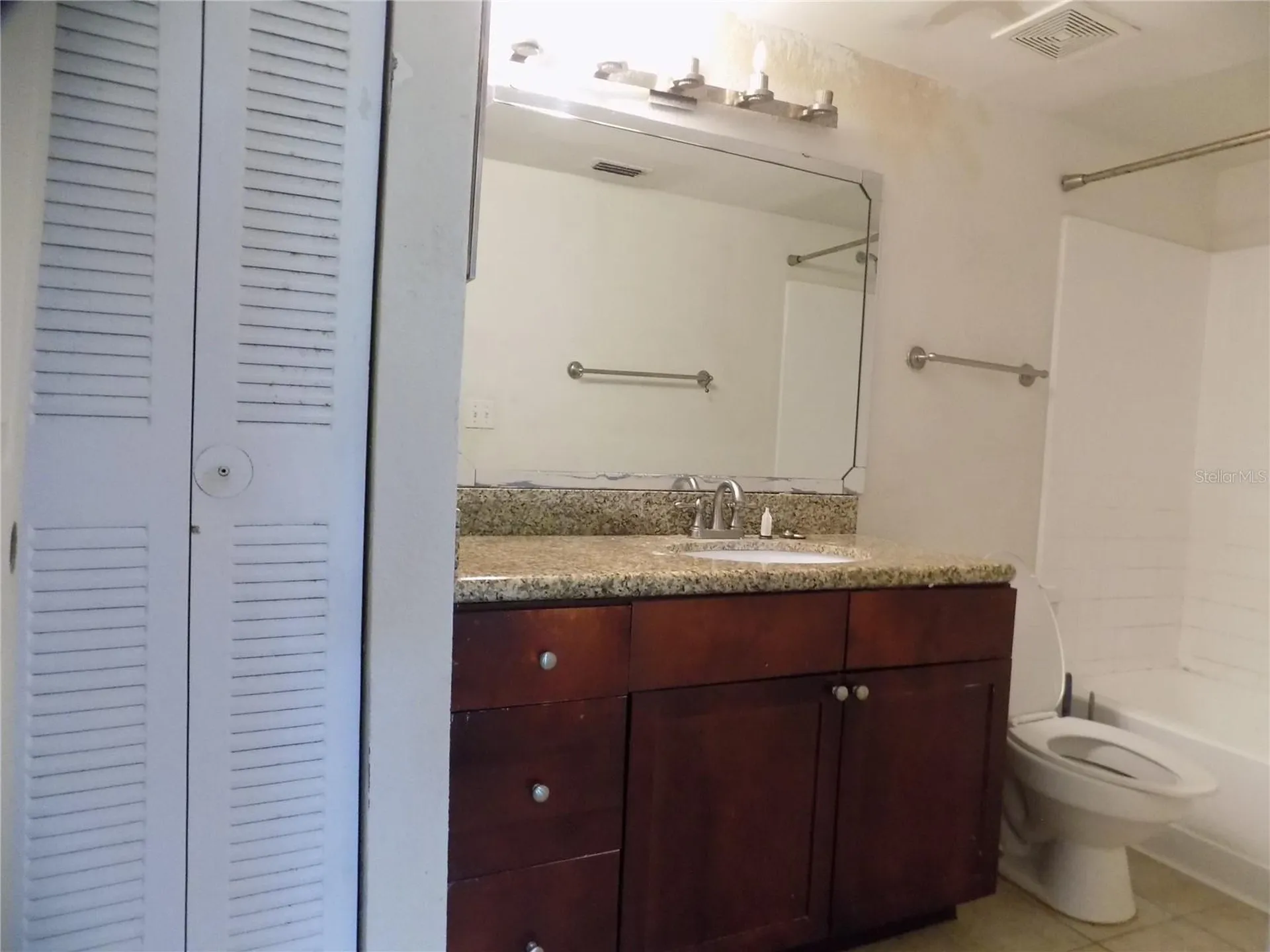5116 Conroy Road Orlando FL 32811