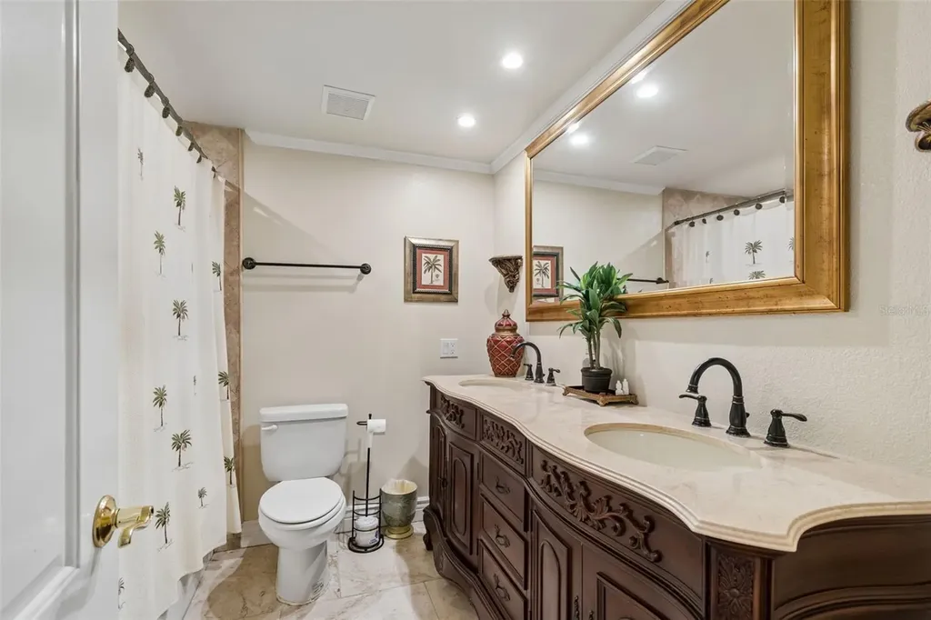 320 Island Way Clearwater Beach FL 33767