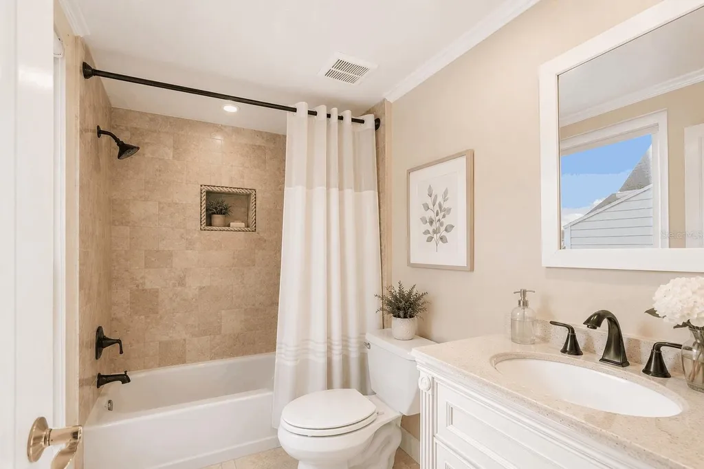 320 Island Way Clearwater Beach FL 33767