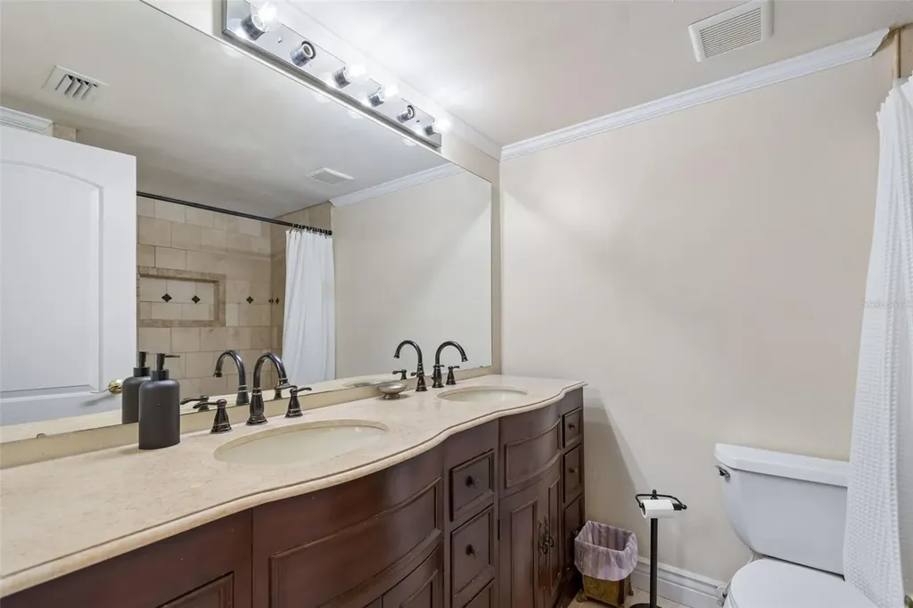 320 Island Way Clearwater Beach FL 33767