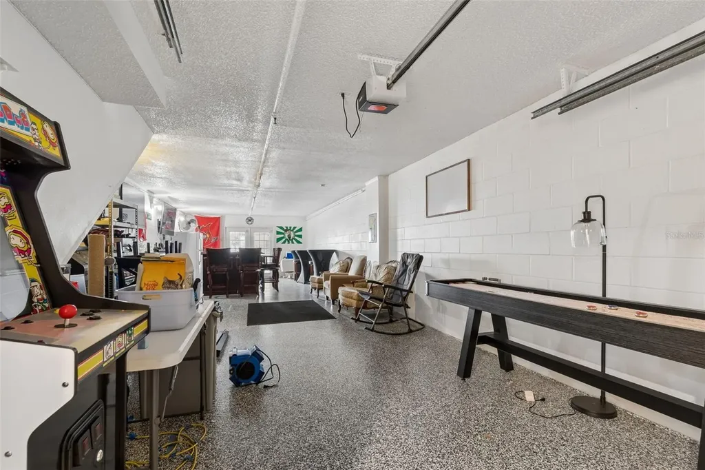 320 Island Way Clearwater Beach FL 33767