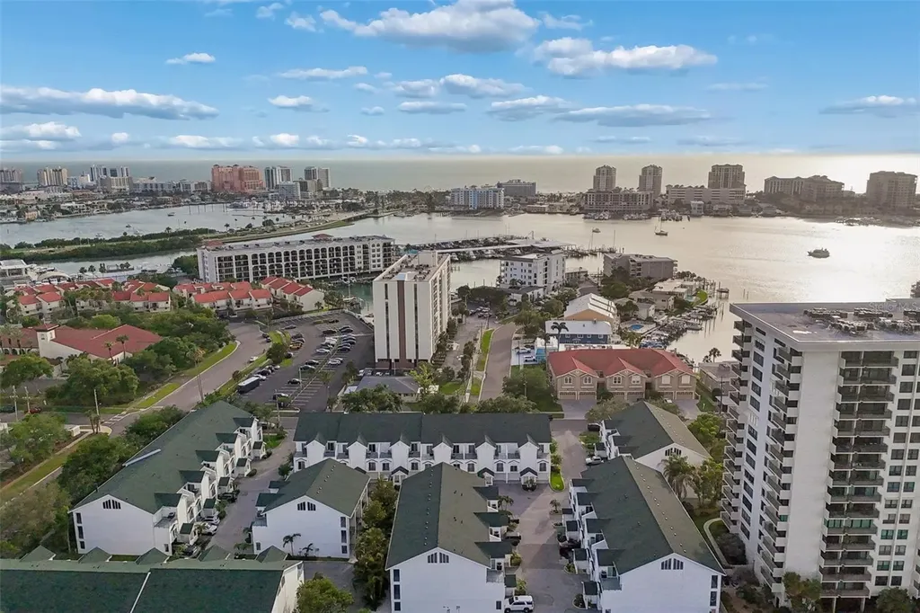 320 Island Way Clearwater Beach FL 33767