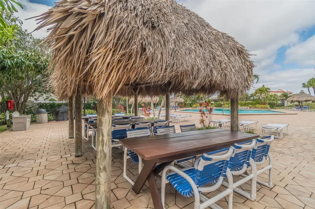 320 Island Way Clearwater Beach FL 33767