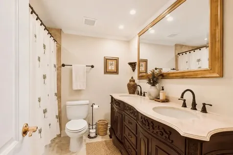 320 Island Way Clearwater Beach FL 33767
