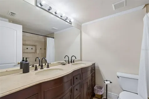 320 Island Way Clearwater Beach FL 33767