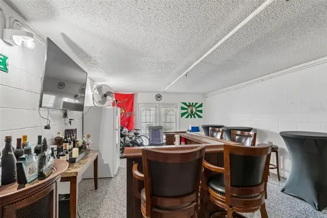 320 Island Way Clearwater Beach FL 33767
