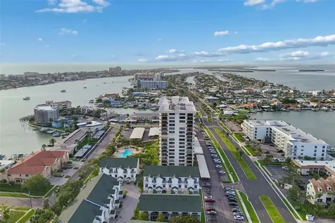 320 Island Way Clearwater Beach FL 33767