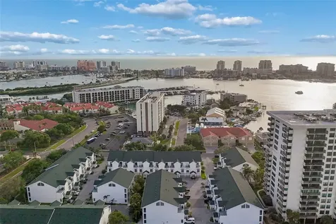 320 Island Way Clearwater Beach FL 33767