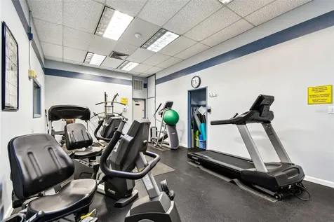 320 Island Way Clearwater Beach FL 33767