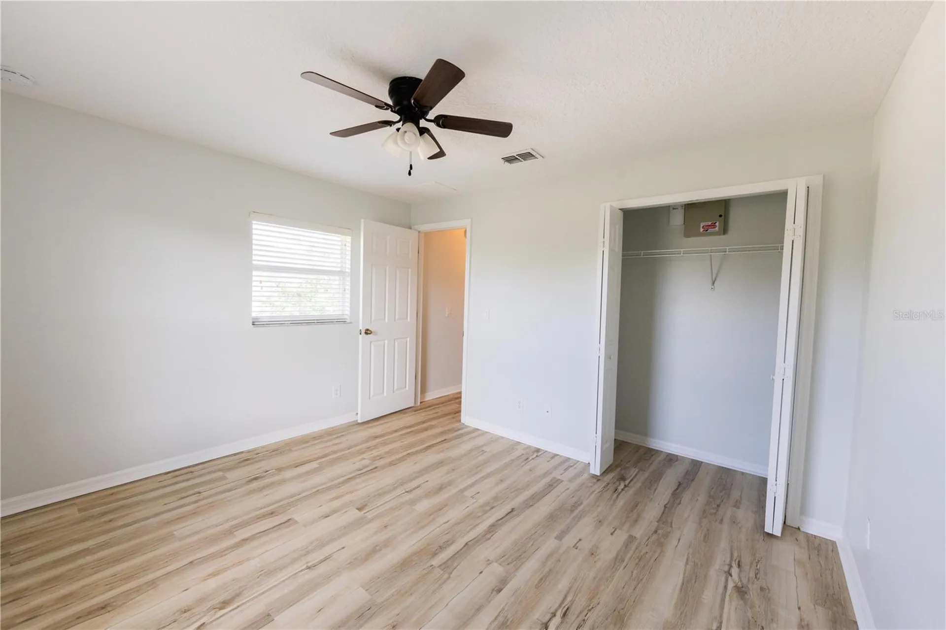 Orlando FL 32829