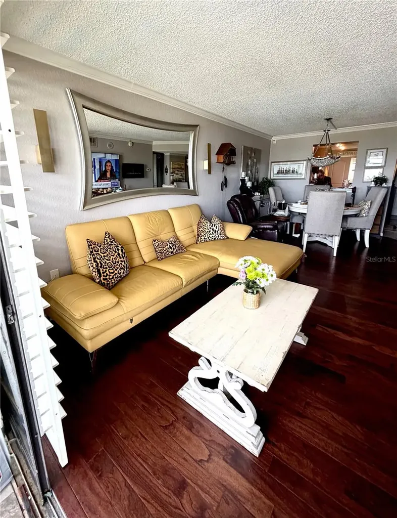 1000 Cove Cay Drive Clearwater FL 33760