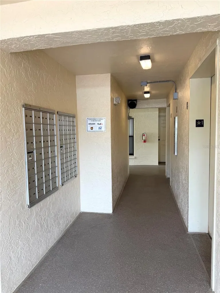 1000 Cove Cay Drive Clearwater FL 33760