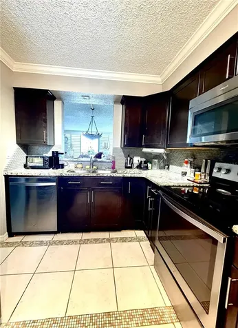 1000 Cove Cay Drive Clearwater FL 33760