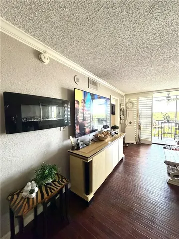 1000 Cove Cay Drive Clearwater FL 33760