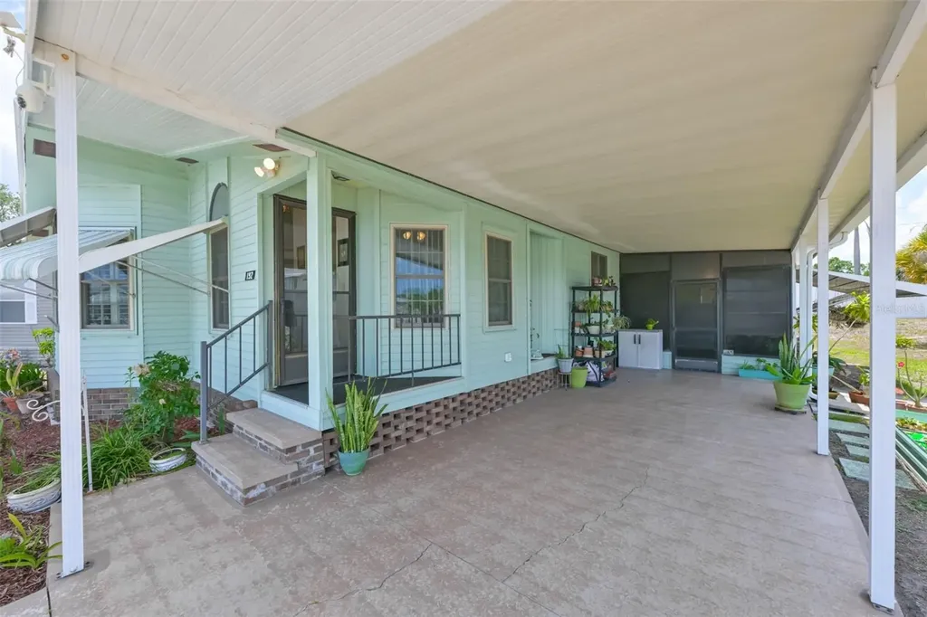 192 S Port Royal Lane Apollo Beach FL 33572