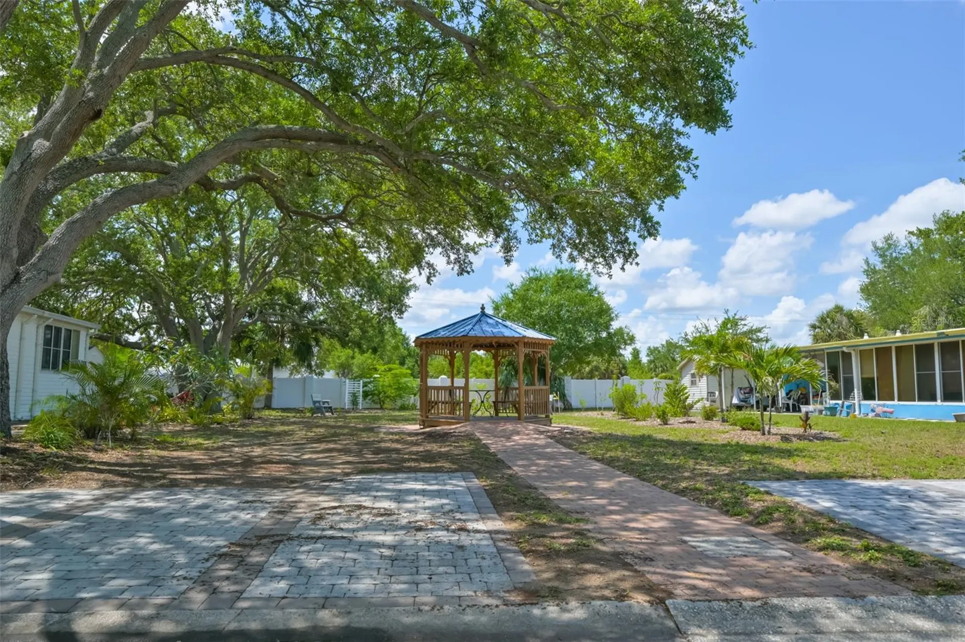 192 S Port Royal Lane Apollo Beach FL 33572