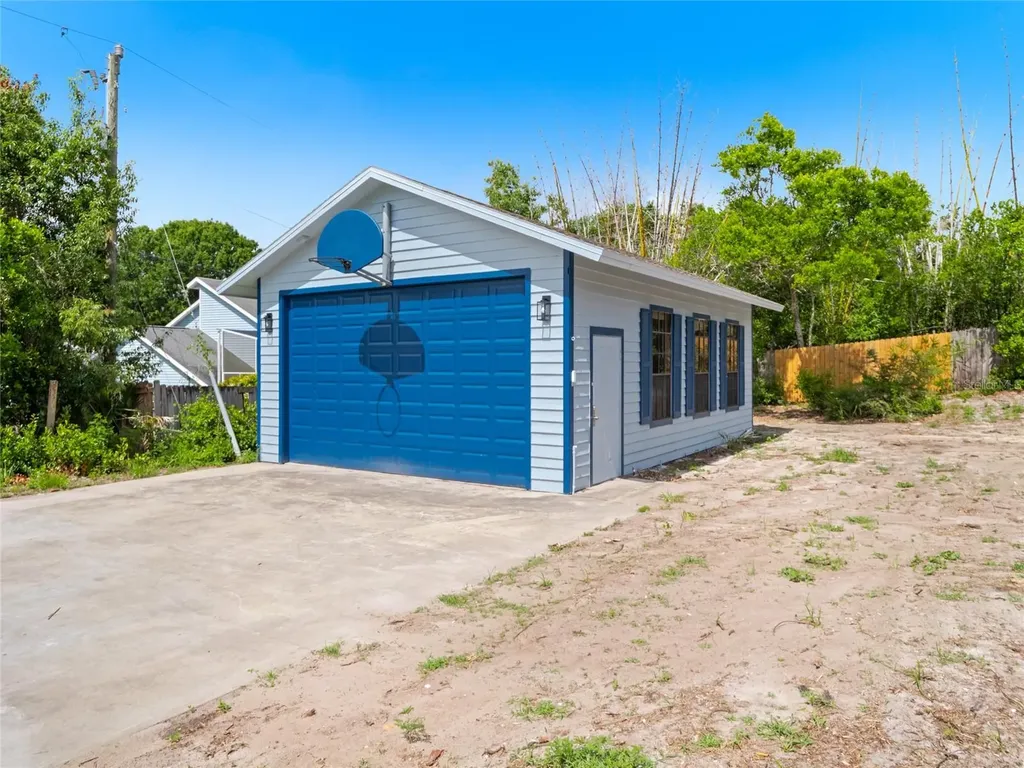 985 S Carpenter Road Titusville FL 32796