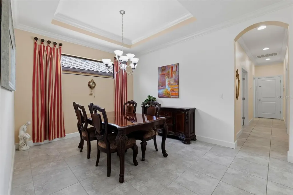 8412 Alberata Vista Drive Tampa FL 33647
