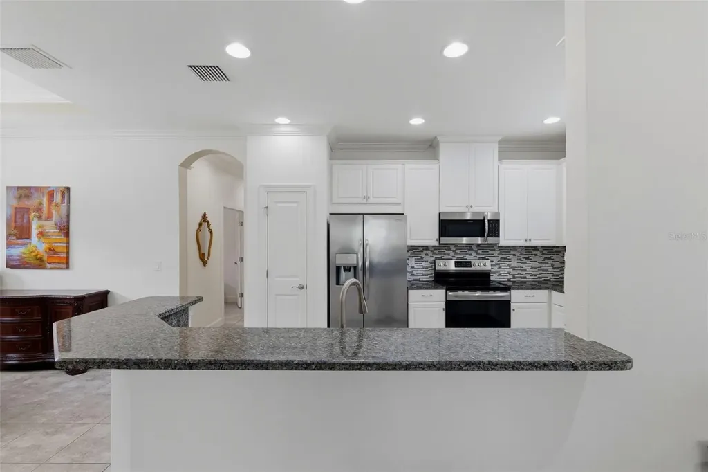 8412 Alberata Vista Drive Tampa FL 33647