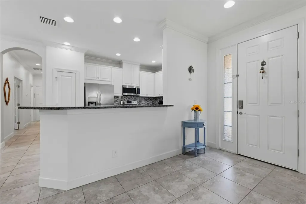 8412 Alberata Vista Drive Tampa FL 33647