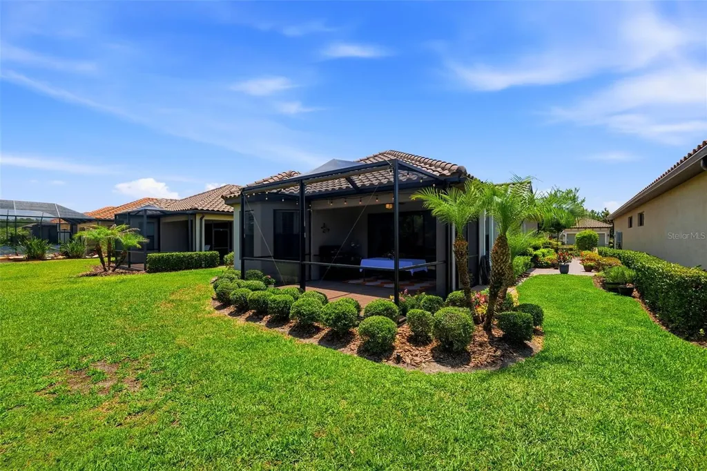 8412 Alberata Vista Drive Tampa FL 33647