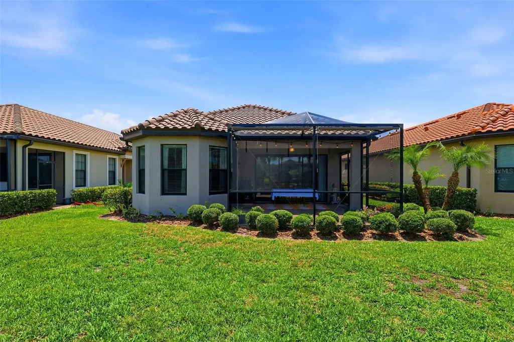 8412 Alberata Vista Drive Tampa FL 33647