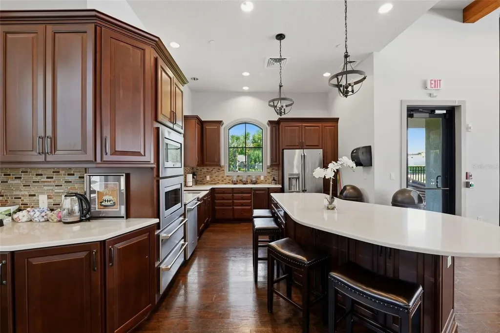 8412 Alberata Vista Drive Tampa FL 33647