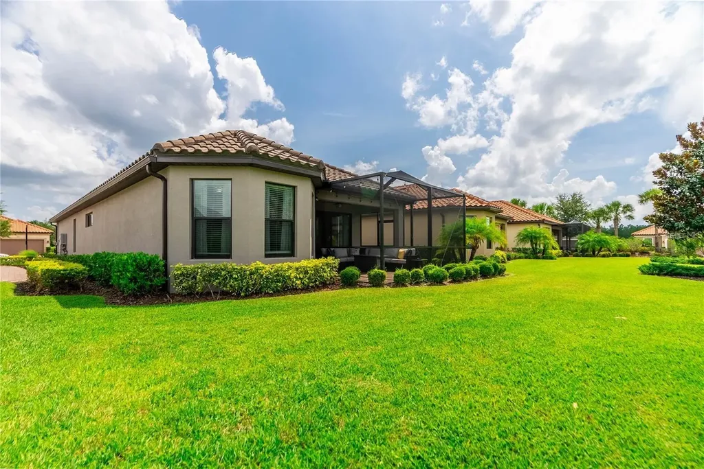 8412 Alberata Vista Drive Tampa FL 33647