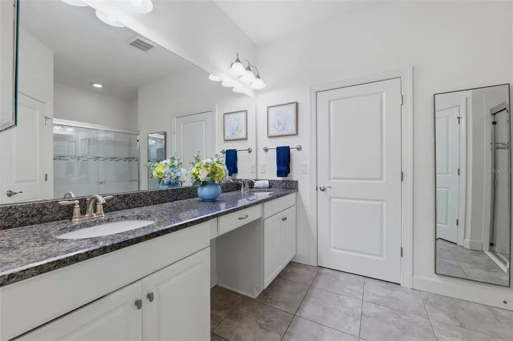8412 Alberata Vista Drive Tampa FL 33647